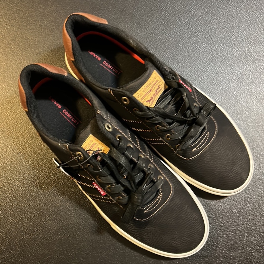 Men’s Levi’s blackshoe size 13 US - Picture 2 of 7